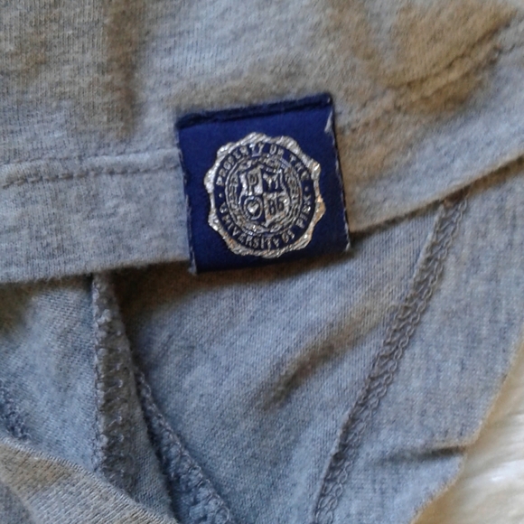 Women's XS or Jr large Victoria secrets Pink t shirt - Picture 2 of 5